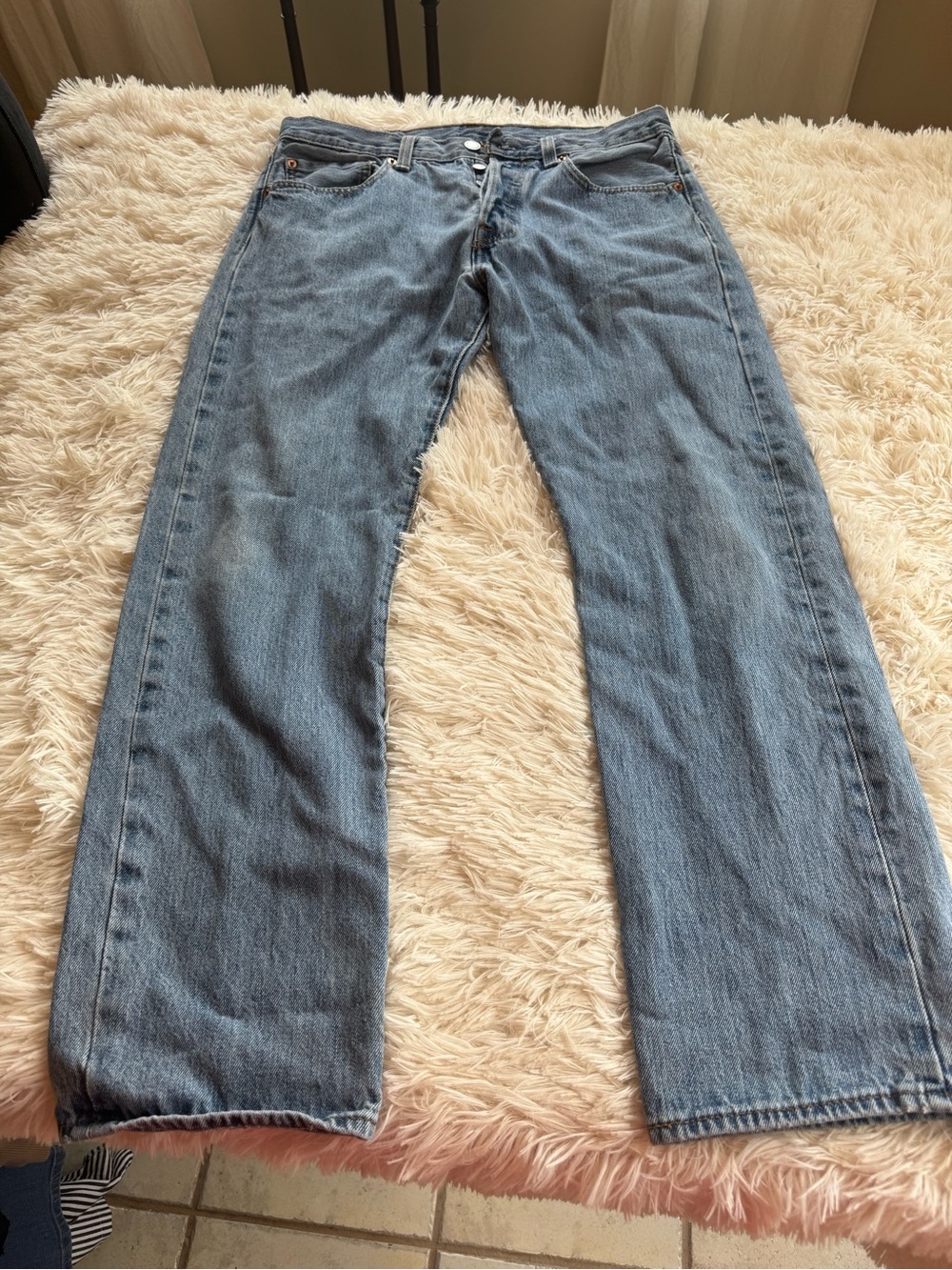 Classic Levi's 501 Light Blue Straight Leg Jeans 32x29 90's Fit